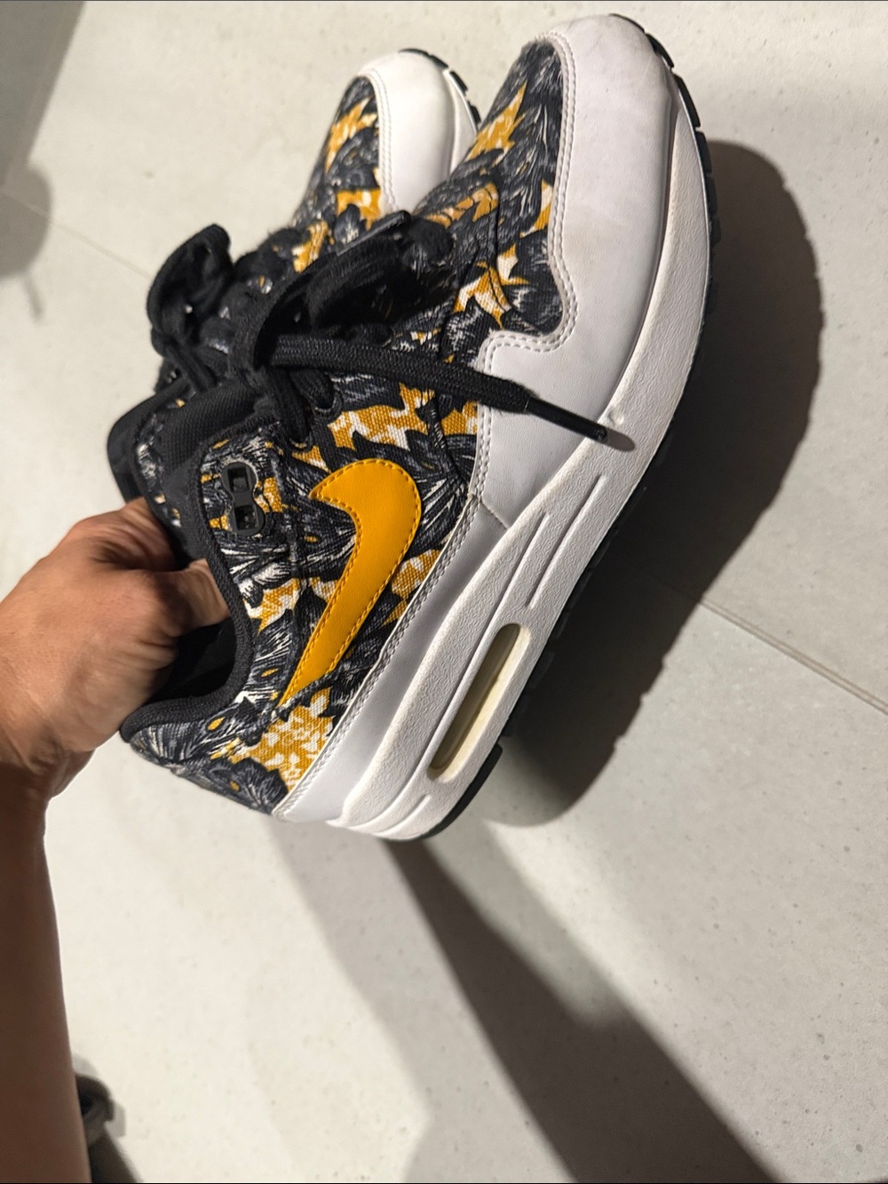 Nike Women's Black, White and Yellow Floral Pattern Sneakers